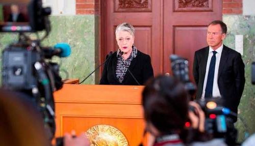 Premiul Nobel pentru PACE a fost obținut de... 1 nobel_2.jpg