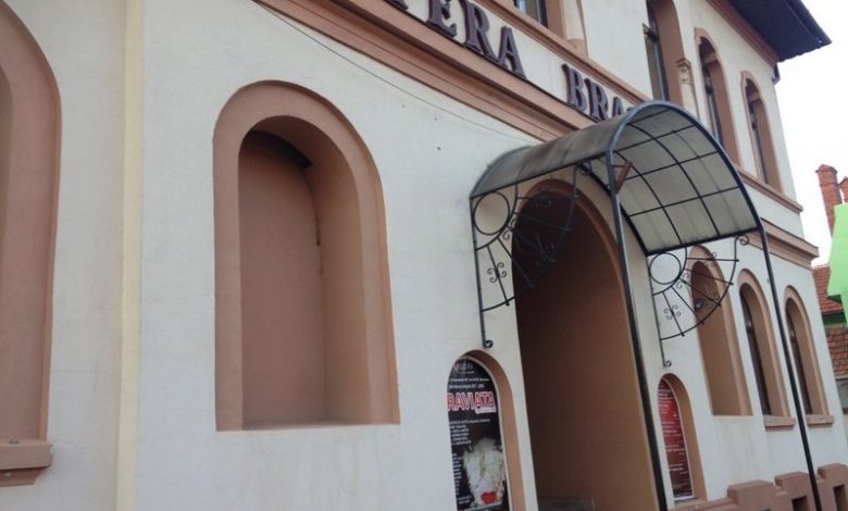 BRAȘOV. Spectacol reluat la cererea publicului 1 operasediu.jpg