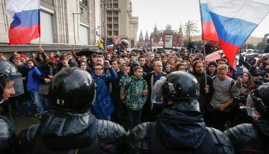 Manifestaţii în Rusia împotriva lui Putin, chiar de ziua lui 1 rusia_8.jpg