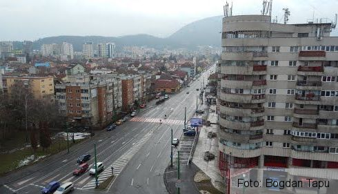 BRAȘOV. Ce propuneri de (re)sistematizare a traficului rutier au mai fost avizate în comisia de circulație? 1 str13decembrie.jpg