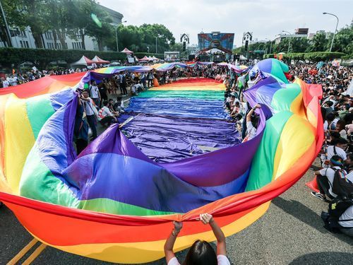 Paradă gay în Taiwan, cea mai mare din Asia 1 taipei.jpg