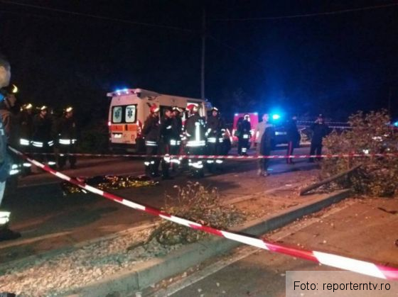 Adolescenţi români, morţi într-un accident produs în Italia (FOTO) 1 accident italia 2_243329.jpg