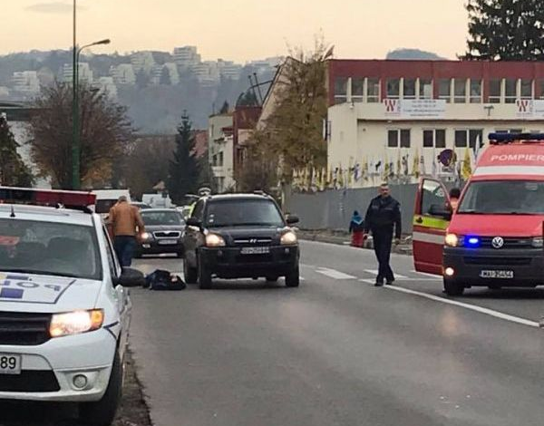 BRAŞOV. Accident pe trecerea de pietoni, chiar lângă Poliţie! (FOTO) 1 accidenttitulescu.jpg