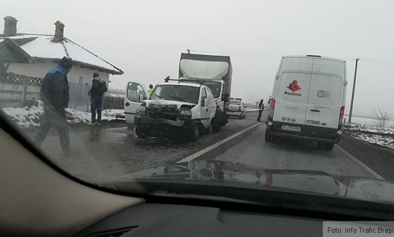 BRAŞOV. Accident cu două victime, în apropiere de Ucea de Jos (FOTO) 1 accidentucea.jpg