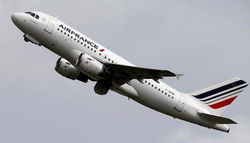 CALVARUL unui echipaj Air France în Argentina!!! 1 airfrance_5.jpg