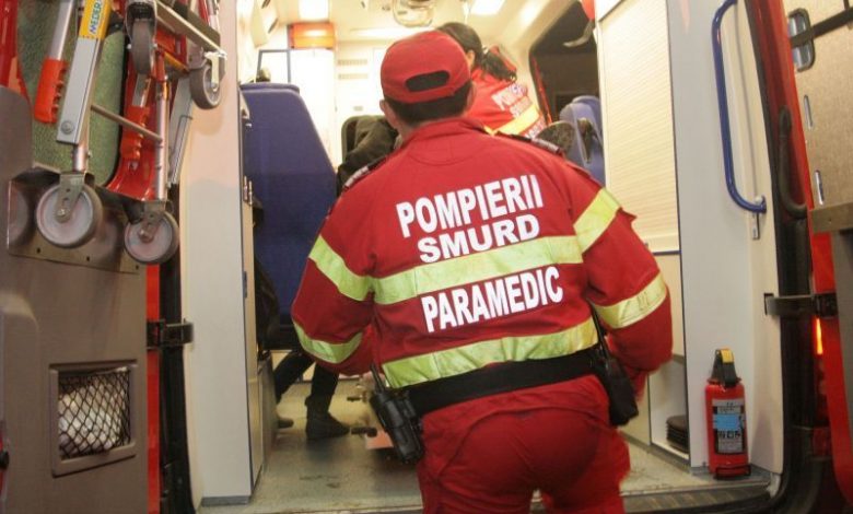 ambulanta-smurd-.jpg