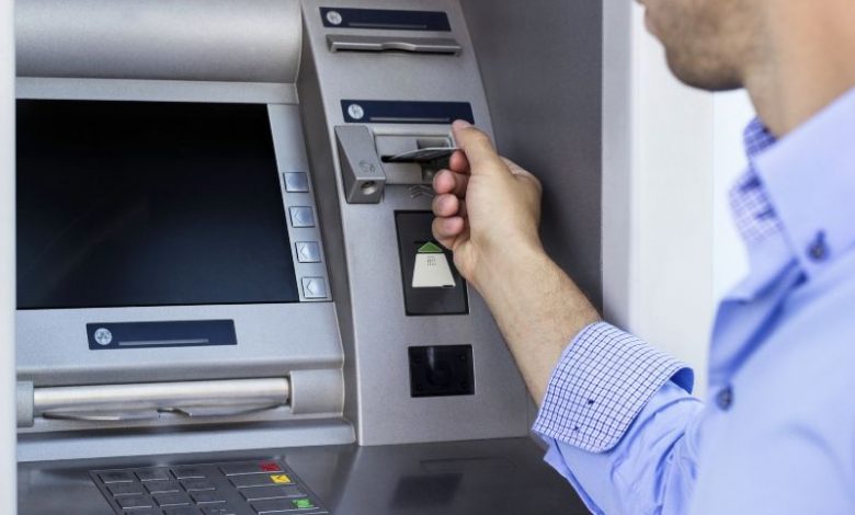 Oficiile poştale vor fi dotate cu ATM-uri 1 atm_3.jpg