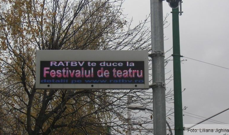 BRAȘOV. Biletele gratis la teatru au adus mai multe abonamente pentru RATBV 1 img-5880_2.jpg