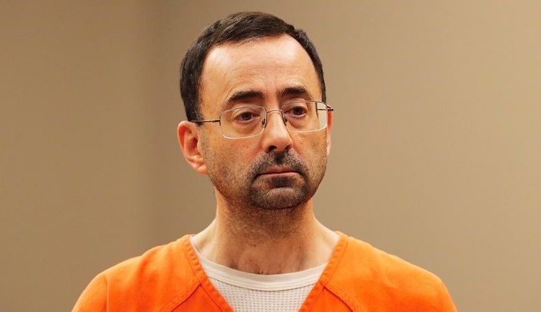 Medicul echipei de gimnastică a SUA riscă ani grei de închisoare 1 larrynassar.jpg