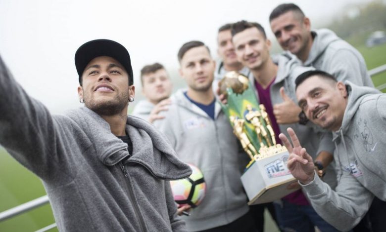 Românii de „AUR”, întâlnire cu Neymar la Paris!!! 1 neymar_20.jpg