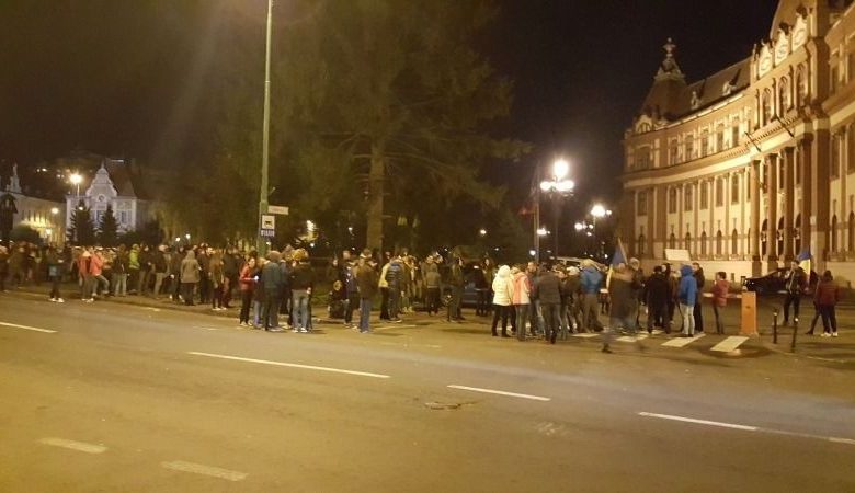 protestprefectura.jpg