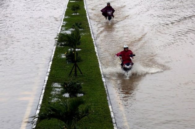 Taifunul Damrey a lovit Vietnamul 1 vietnam_243509.jpg