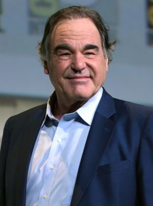 Oliver Stone, acuzat de hărțuire sexuală 1 Oliver_Stone_244839.jpg