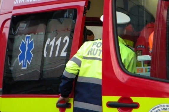 Accident pe DN7. Doi răniți 1 accident-_5.jpg