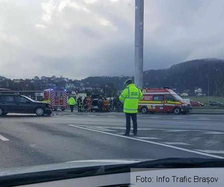 Update. BRAȘOV. Două persoane rănite, fără vină, în accidentul din Bartolomeu! 1 accidentbartolomeu_3.jpg
