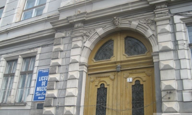 BRAȘOV. Elevii muzicieni, în concert caritabil pentru propriul liceu 1 img-0070_2.jpg