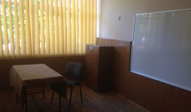 Profesoarele pot rămâne la catedră după 65 de ani 1 catedra.jpg