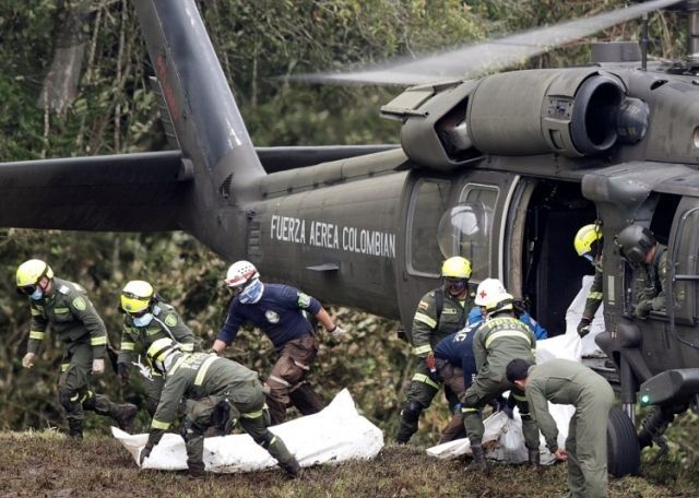 Cel puțin șapte morţi în urma prăbuşirii unui elicopter militar 1 columbia_4.jpg