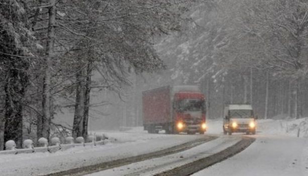 Atenție, restricții pe DN1 Ploiești-Brașov, în urma unei surpări! 1 dn1_11.jpg