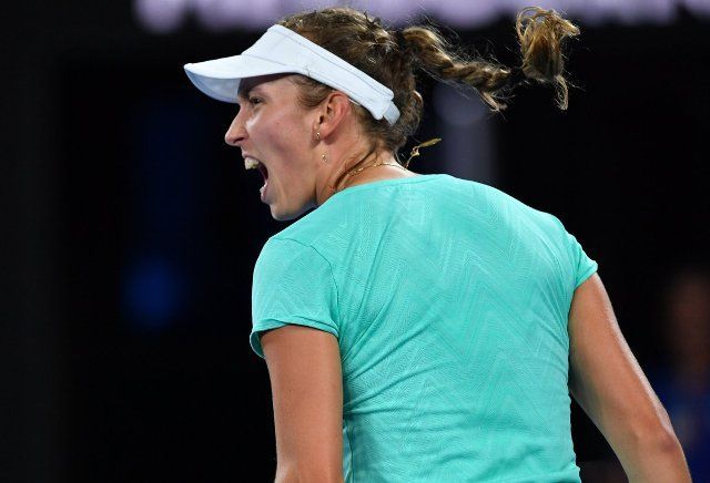 Australian Open. Daria Gavrilova a părăsit competiţia 1 elise.jpg