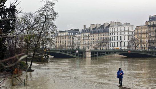 1.500 de persoane evacuate din cauza inundaţiilor 1 franta_28.jpg