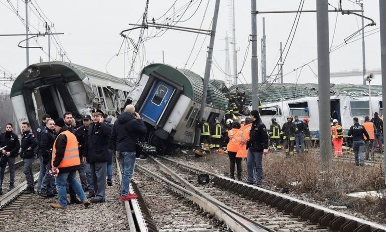 Un român, printre răniții accidentului feroviar din Milano 1 milano.jpg