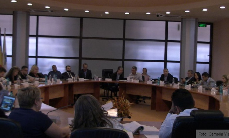 BRAŞOV. Şedinţa Consiliului Local, cu 79 de puncte pe ordinea de zi. LIVE 1 pic-2524.jpg