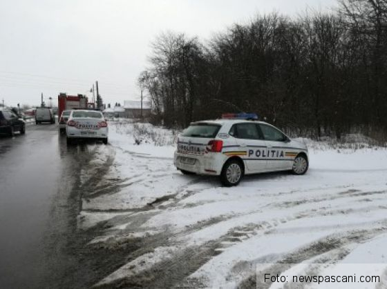 ULTIMA ORĂ. Autoturism lovit de tren! Două victime decedate (FOTO) 1 accident cozmesti 3_248008.jpg
