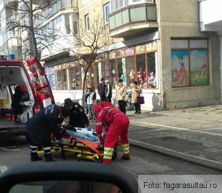 BRAȘOV. Făgărășeancă accidentată de un șofer bucureștean 1 accidentfagaras_7.jpg