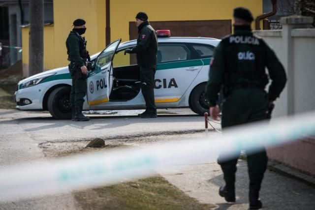 Un jurnalist de investigaţie şi iubita sa, ucişi în propria lor locuinţă 1 jan-kuciak.jpg