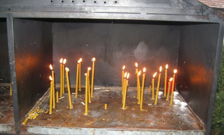 COVID-19 BRAȘOV. 15 decese raportate în ultimele 24 de ore! 1 lumanarimosii.jpg