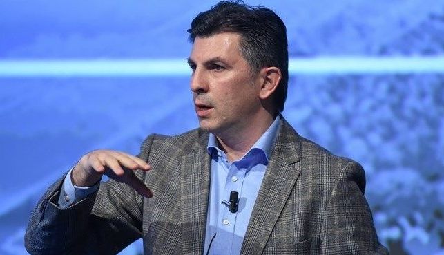 lupescu_2.jpg