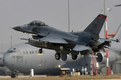 Incident la o bază aeriană japoneză 1 misawa.jpg