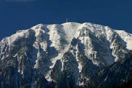 Turişti surprinşi de viscol în Bucegi 1 bucegi_5.jpg