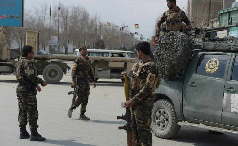 Atentat cu mașină-capcană la Kabul 1 carbomb.jpg
