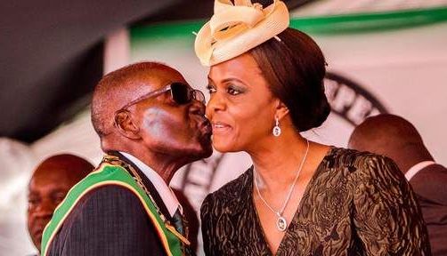 Grace Mugabe, ACUZATĂ de trafic de fildeș!!! 1 grace.jpg