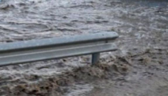 BRAȘOV. Cod Portocaliu de inundații pe râul Olt 1 inundatii_13.jpg