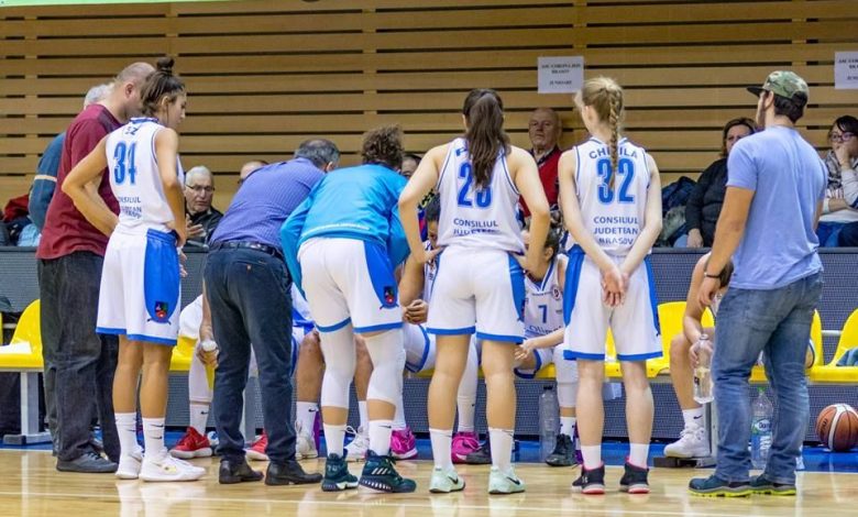 BRAȘOV. Olimpia CSU încheie sezonul regulat 1 olimpia_32.jpg