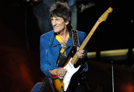 rollingstones-ronniewood_2.png