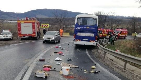 Accident grav pe DN 1. O femeie a murit 1 accidentdn1_12.jpg