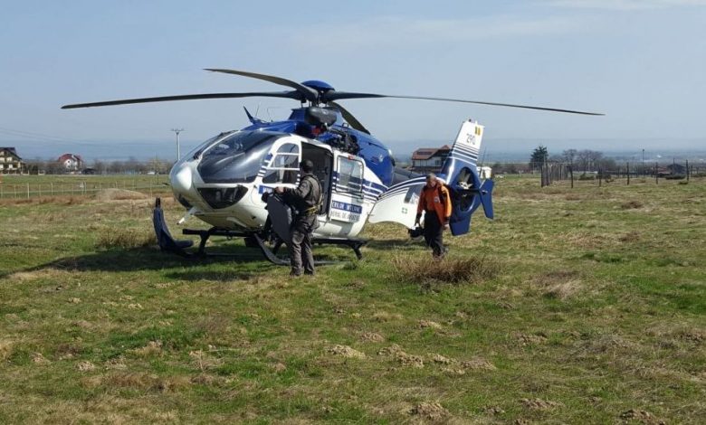 Update. BRAŞOV. Salvatorii montani au găsit trupul celui de-al treilea turist dat dispărut în Munţii Făgăraş 1 img-20180411-wa0010.jpg