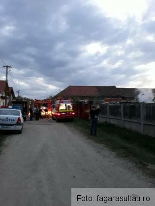 BRAȘOV. Incendiu la Lisa 1 incendiu lisa 2_250630.jpg