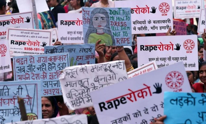 India introduce pedeapsa cu moartea pentru violatorii de copii 1 india_3.jpg