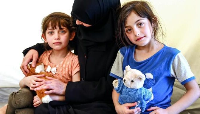 CUTREMURĂTOR. O copilă de 7 ani a descris cum a trăit atacul chimic din Douma!!!... 1 masa_5.jpg