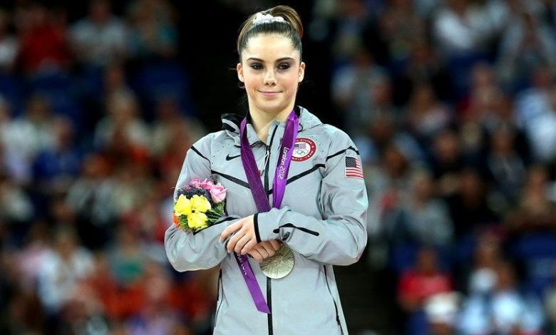 Sportivă molestată de sute de ori de medicul Larry Nassar 1 mckayla-maroney.jpg