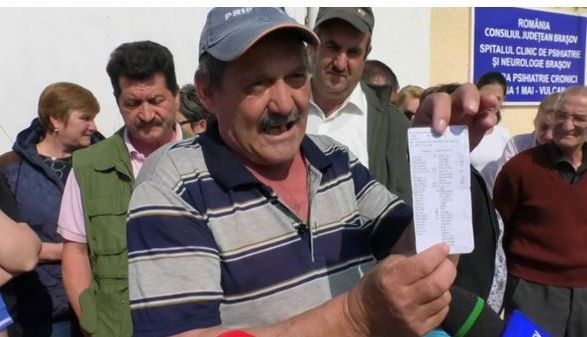 BRAŞOV. Protest şi la secţia de psihiatrie cronici din Vulcan 1 protest_27.jpg