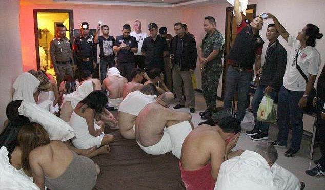SEX ÎN GRUP într-un hotel din Thailanda!!! INTERVENȚIE a Poliției!!!! 1 swingeri1.jpg