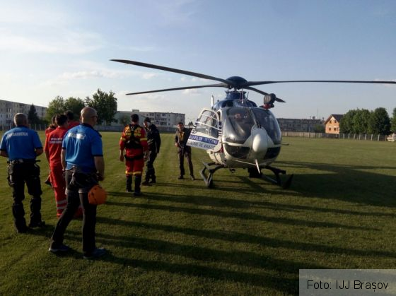 Update. BRAȘOV. Turistul polonez rănit în Munții Făgăraș a fost recuperat cu elicopterul. Ceilalți sunt în afara pericolului 1 IMG-20180503-WA0030_251101.jpg