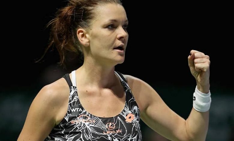 După Serena Williams, încă o tenismenă de top s-a retras de la turneul din Madrid 1 agnieszka-radwanska-.jpg