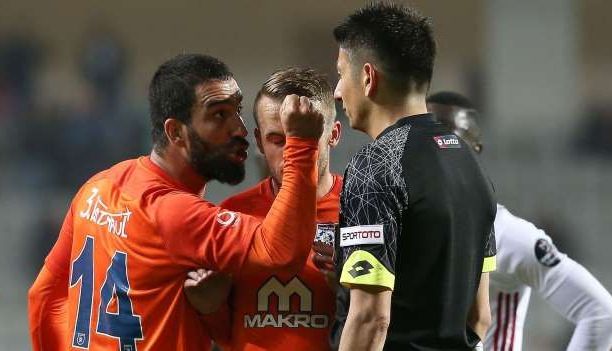 16 etape suspendare pentru mijlocașul Arda Turan 1 arda.jpg
